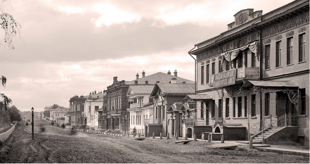 Главный проспект в сторону Тихвинской улицы, Екатеринбург